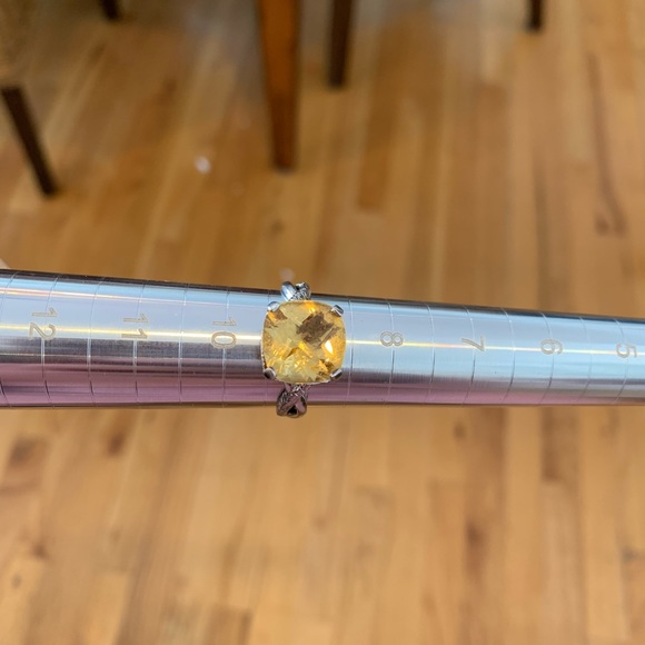 Sterling Silver 925 Cushion Cut Yellow Cubic Zirconia ring, sz 9.25 - Picture 9 of 12